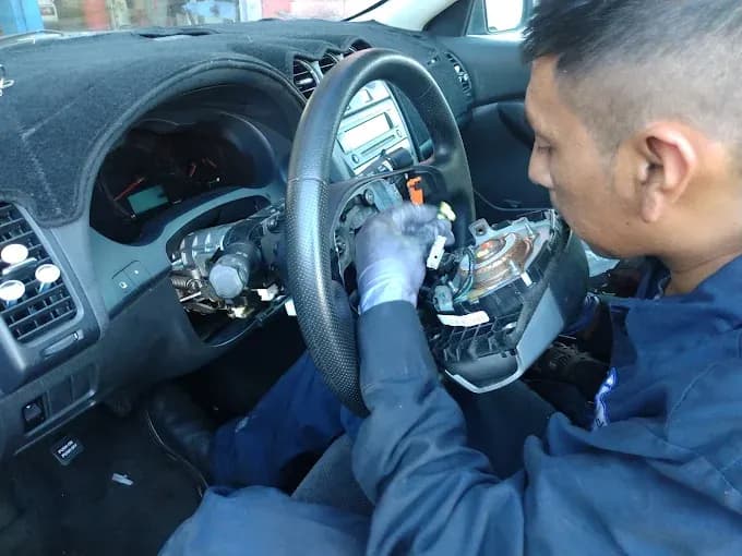 Repairing the wiring behind a steering wheel